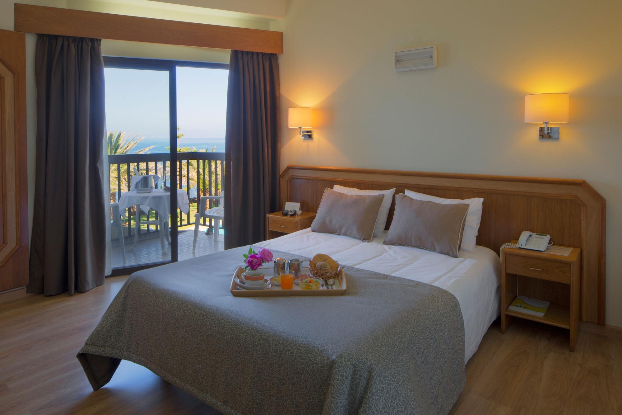 Hotel Sao Jorge Garden 벨라스 외부 사진