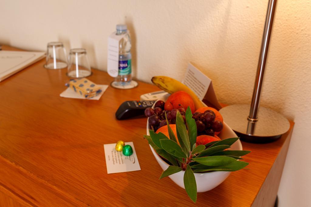 Hotel Sao Jorge Garden 벨라스 외부 사진